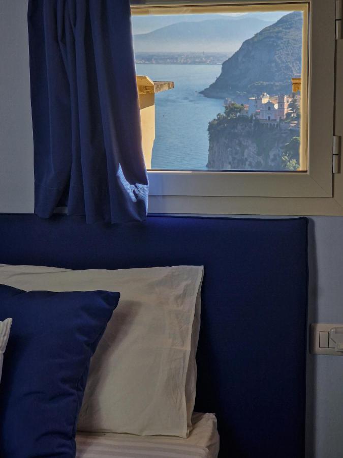La Torretta Sea View Rooms Vico Equense Dış mekan fotoğraf