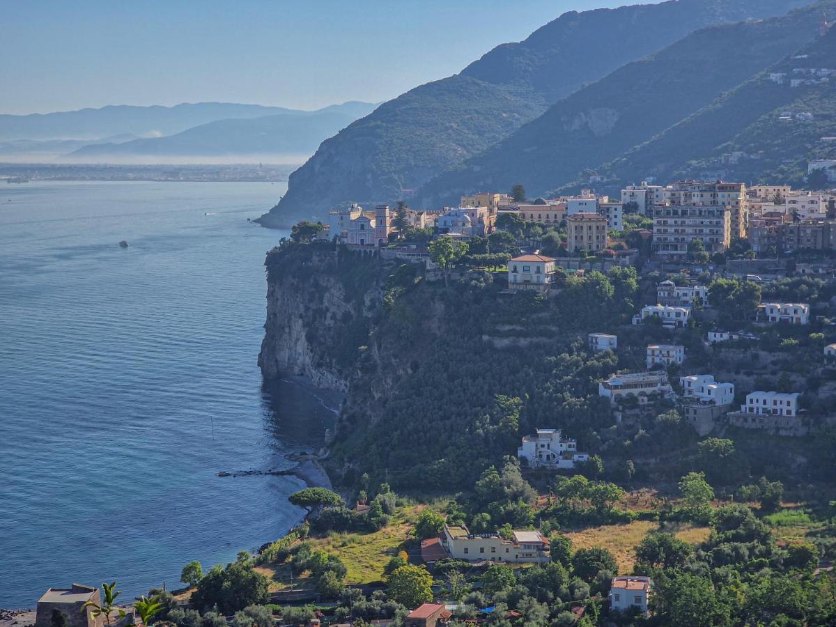 La Torretta Sea View Rooms Vico Equense Dış mekan fotoğraf
