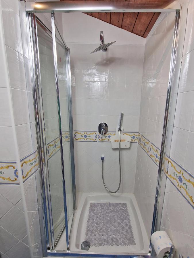 La Torretta Sea View Rooms Vico Equense Dış mekan fotoğraf